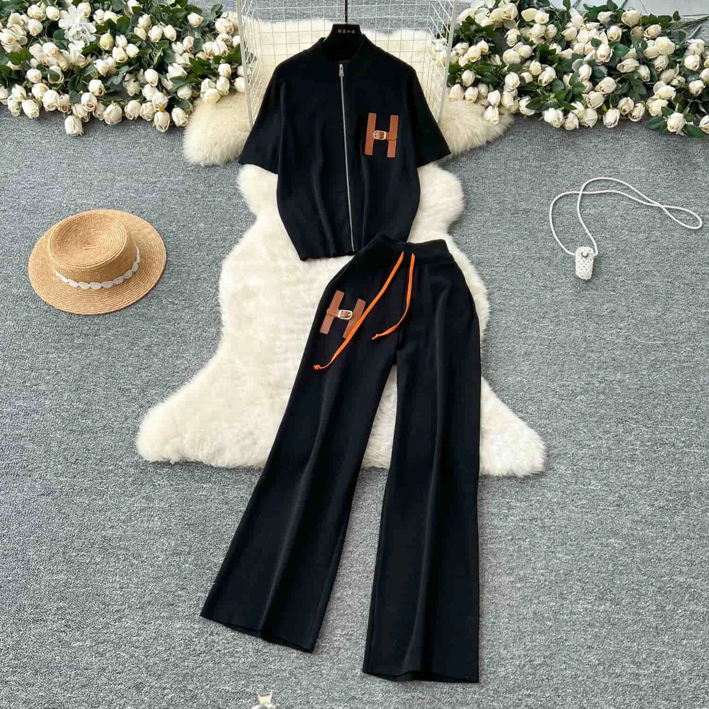 Round Neck Short Sleeved Two-piece Set