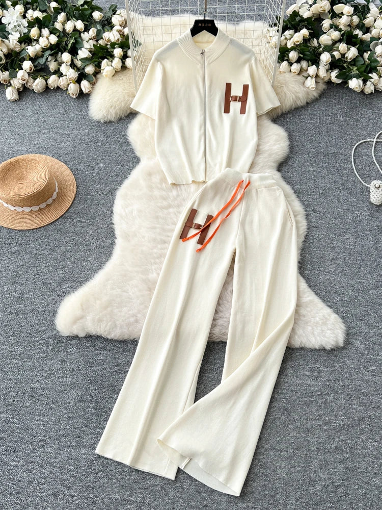 Round Neck Short Sleeved Two-piece Set