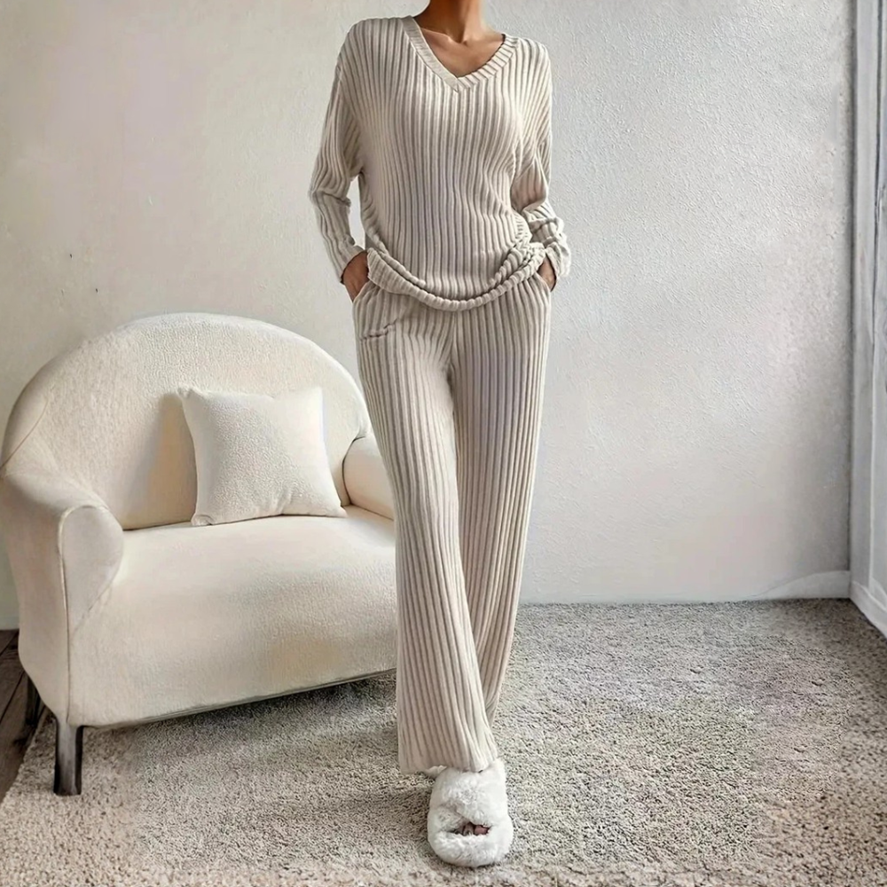 Straight-leg Pants + Sweater Set